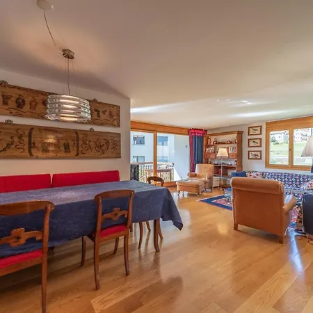 Chesa Culum - Celerina アパート